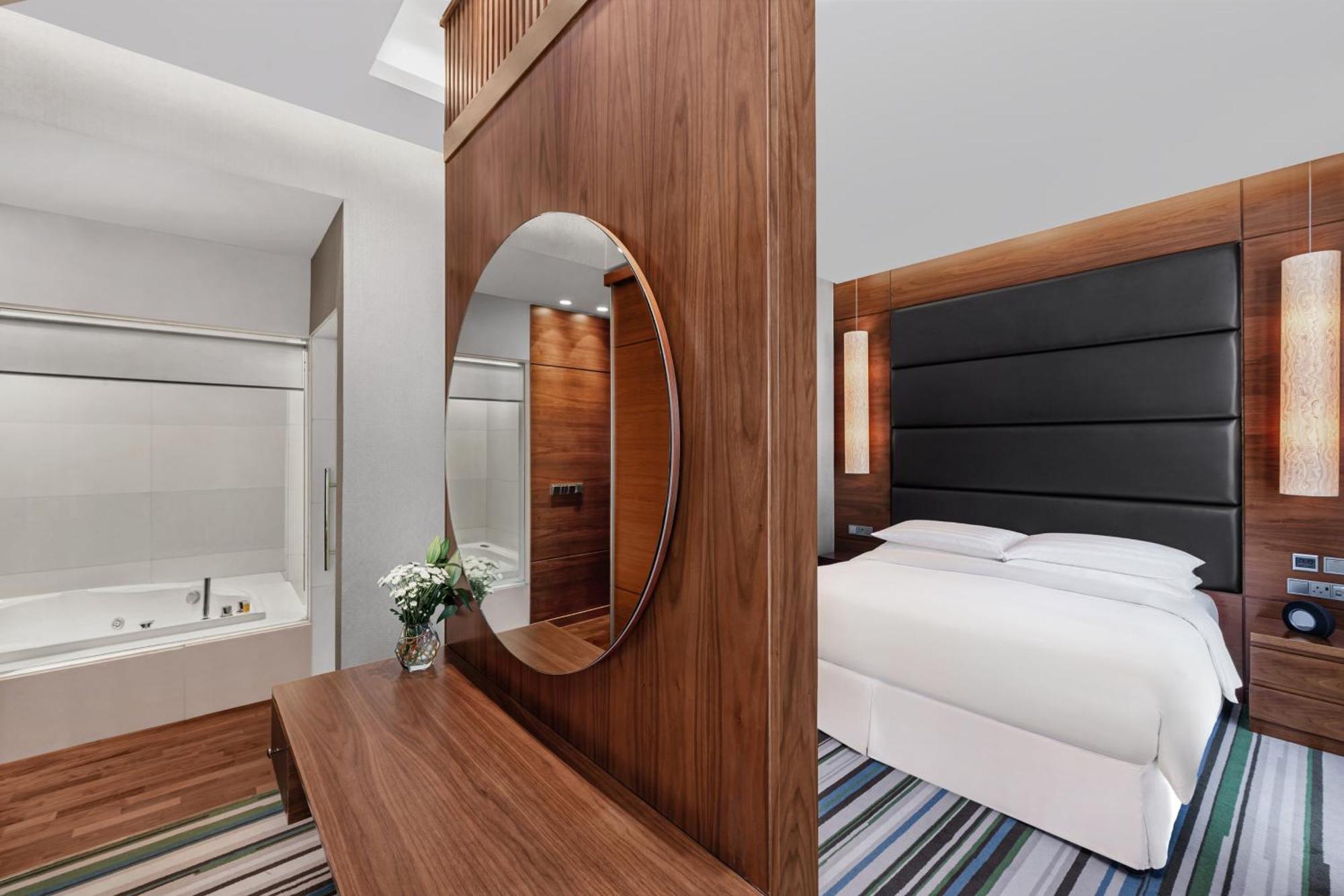 Four Points By Sheraton Доха Экстерьер фото